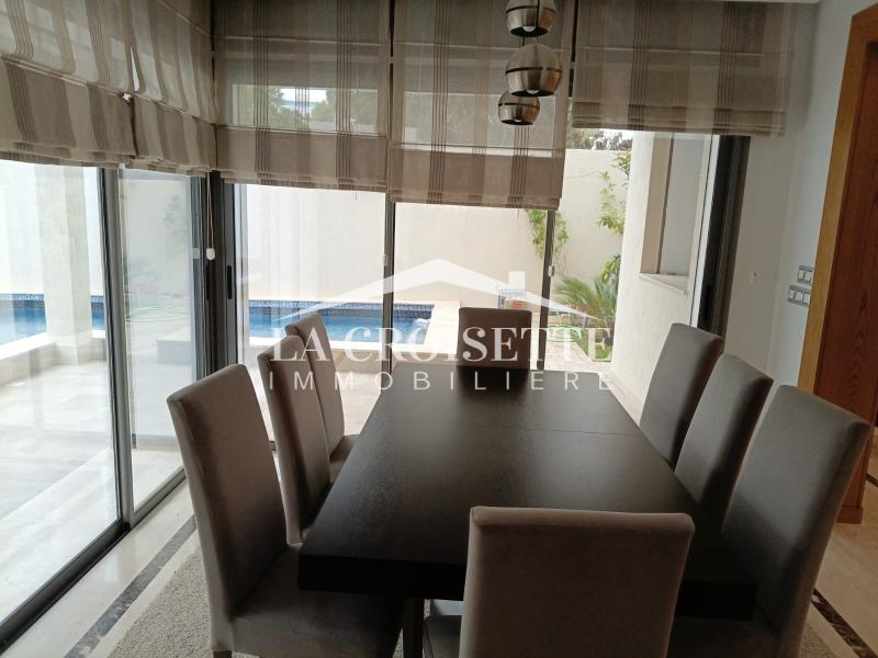 Villa meublée S+5 avec piscine à La Marsa